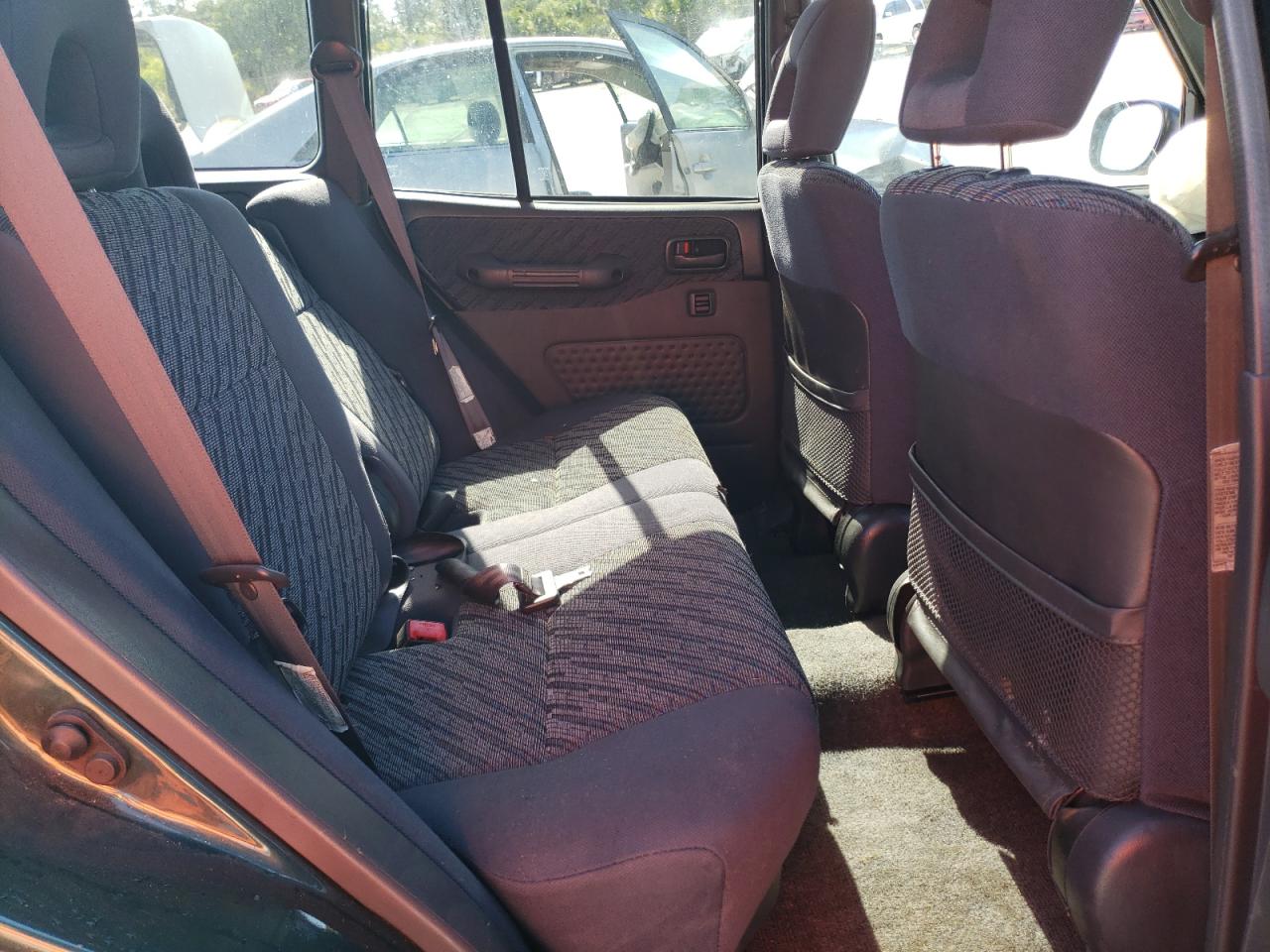 JT3GP10V8X7042630 1999 Toyota Rav4