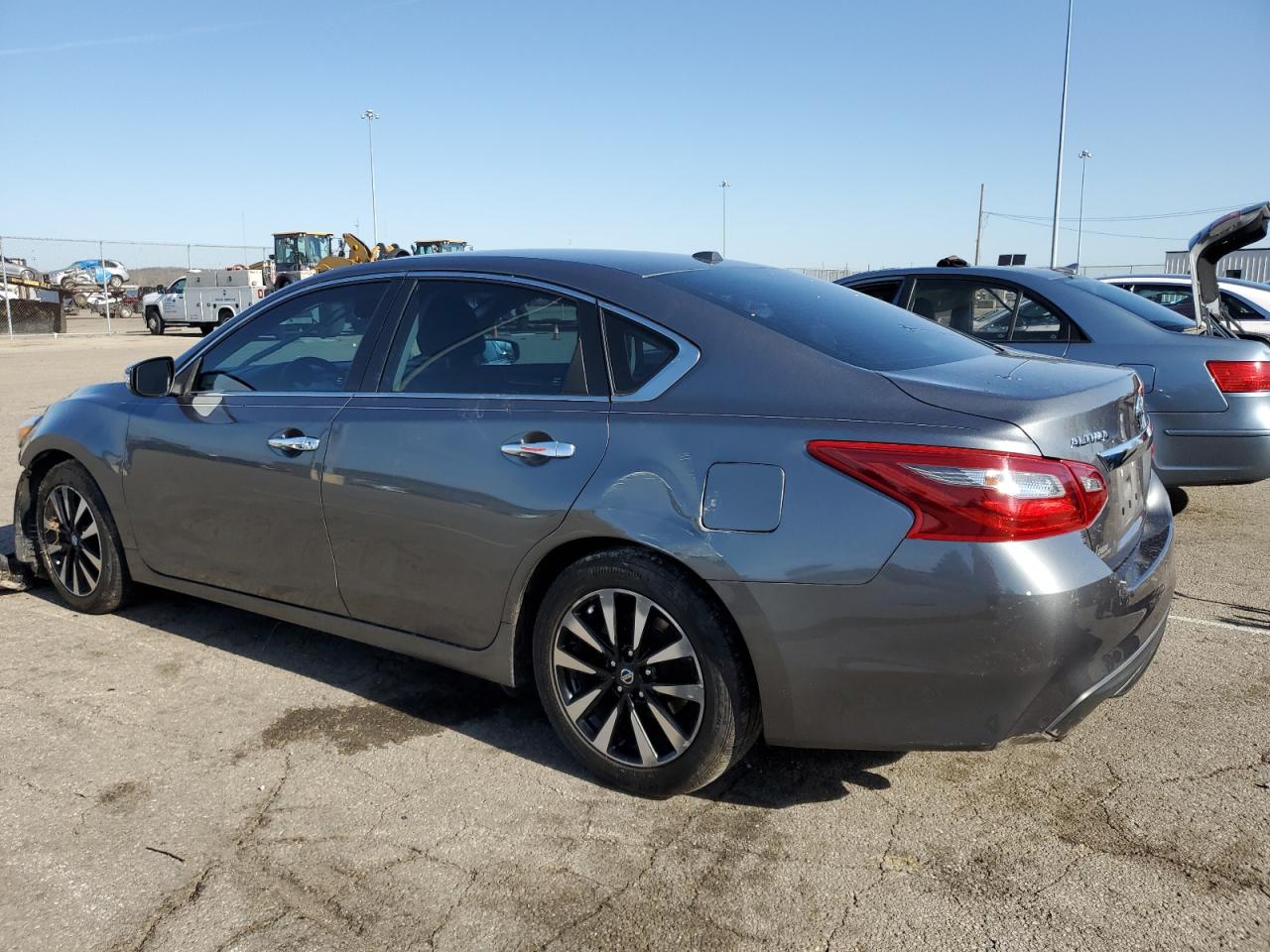 1N4AL3AP9JC135931 2018 Nissan Altima 2.5