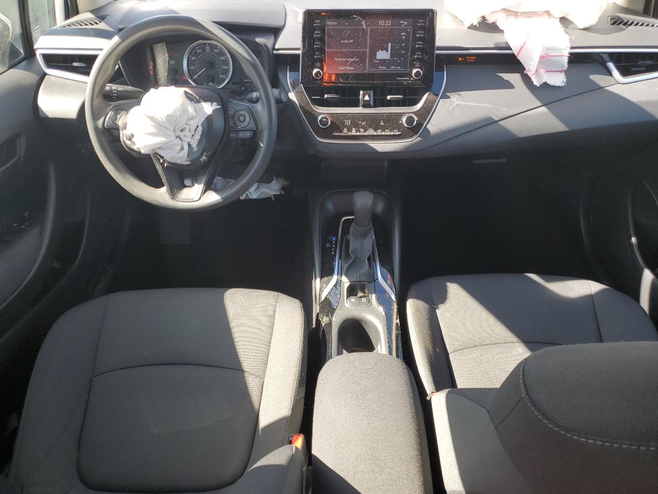 2022 Toyota Corolla Le vin: JTDEPMAE0N3006390