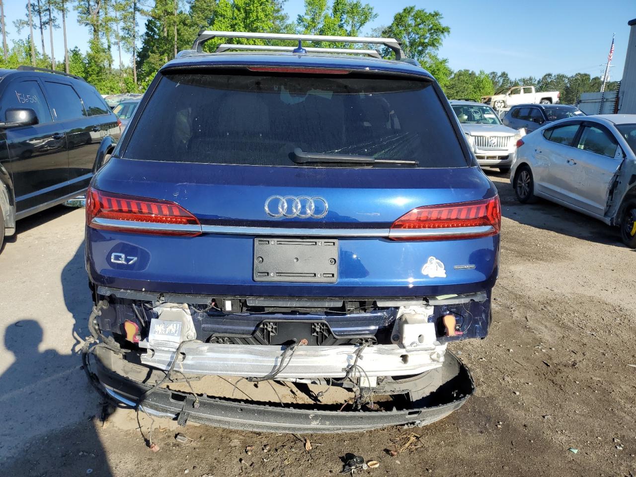 WA1AJAF77MD026664 2021 Audi Q7 Premium