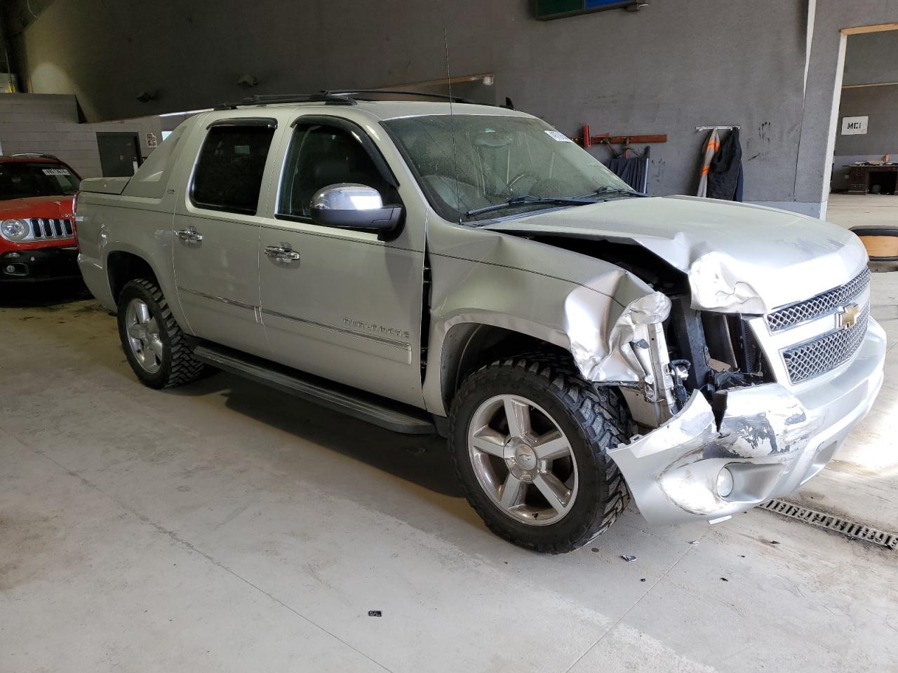 3GNTKGE30BG201101 2011 Chevrolet Avalanche Ltz