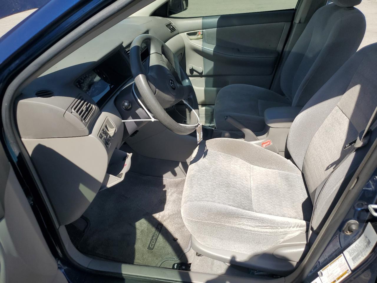 JTDBR32E142043961 2004 Toyota Corolla Ce