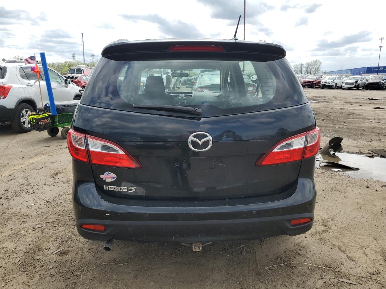 JM1CW2CL3D0162269 2013 Mazda 5