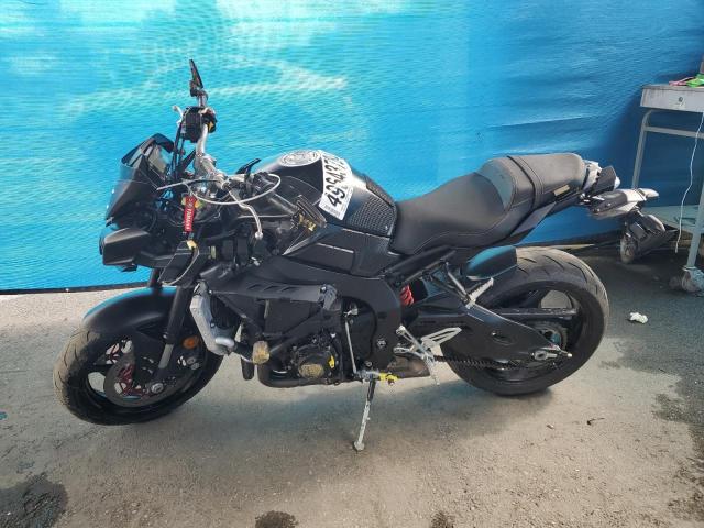 2017 YAMAHA FZ10 JYARN48E6HA000683