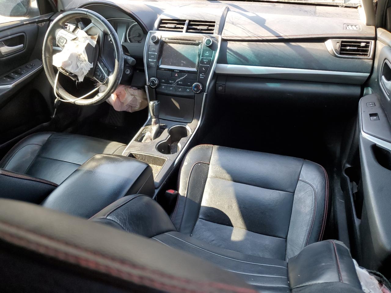 4T1BF1FK8GU610037 2016 Toyota Camry Le