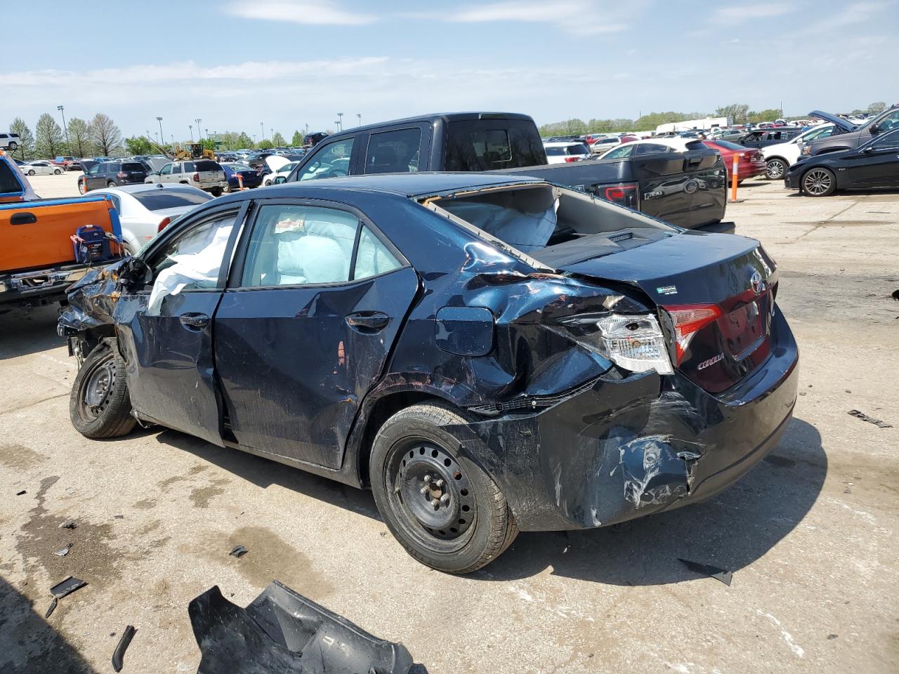 2018 Toyota Corolla L vin: 2T1BURHE0JC984291