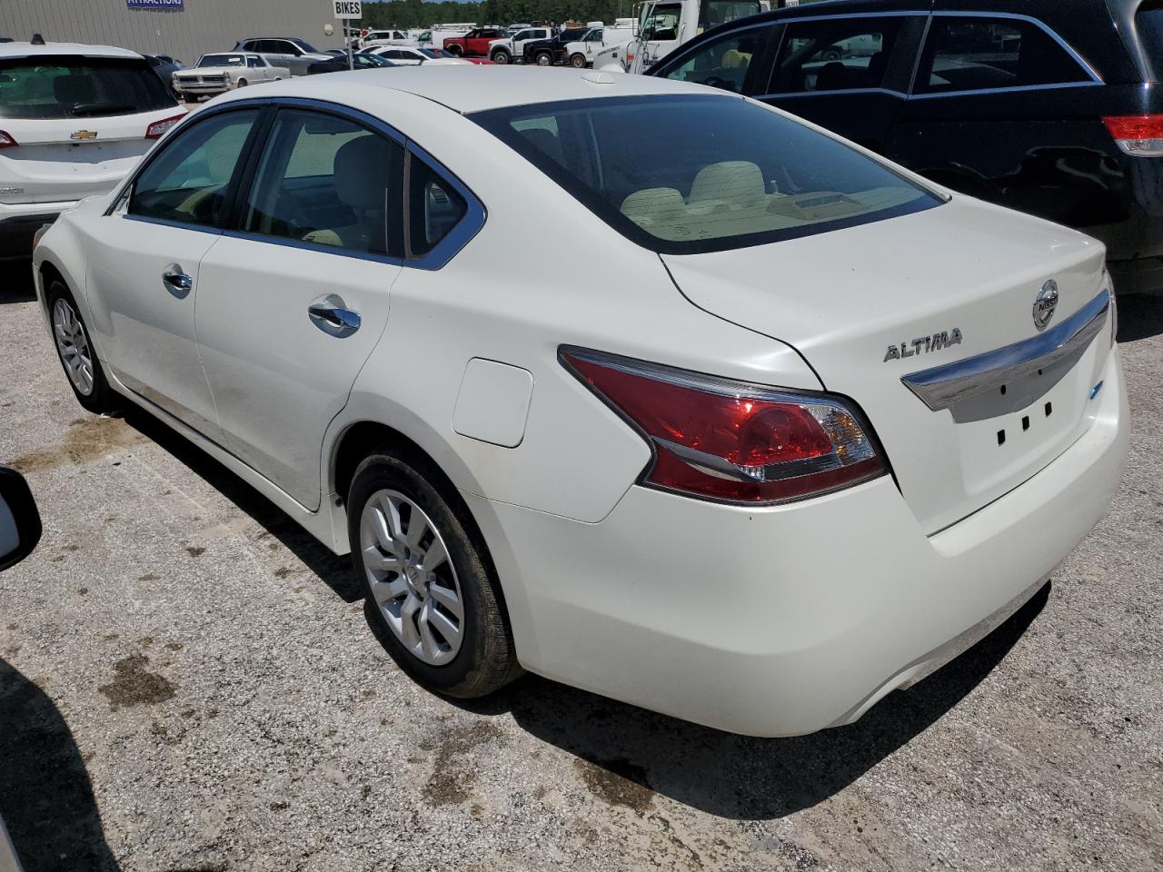 2014 Nissan Altima 2.5 vin: 1N4AL3AP0EN235443