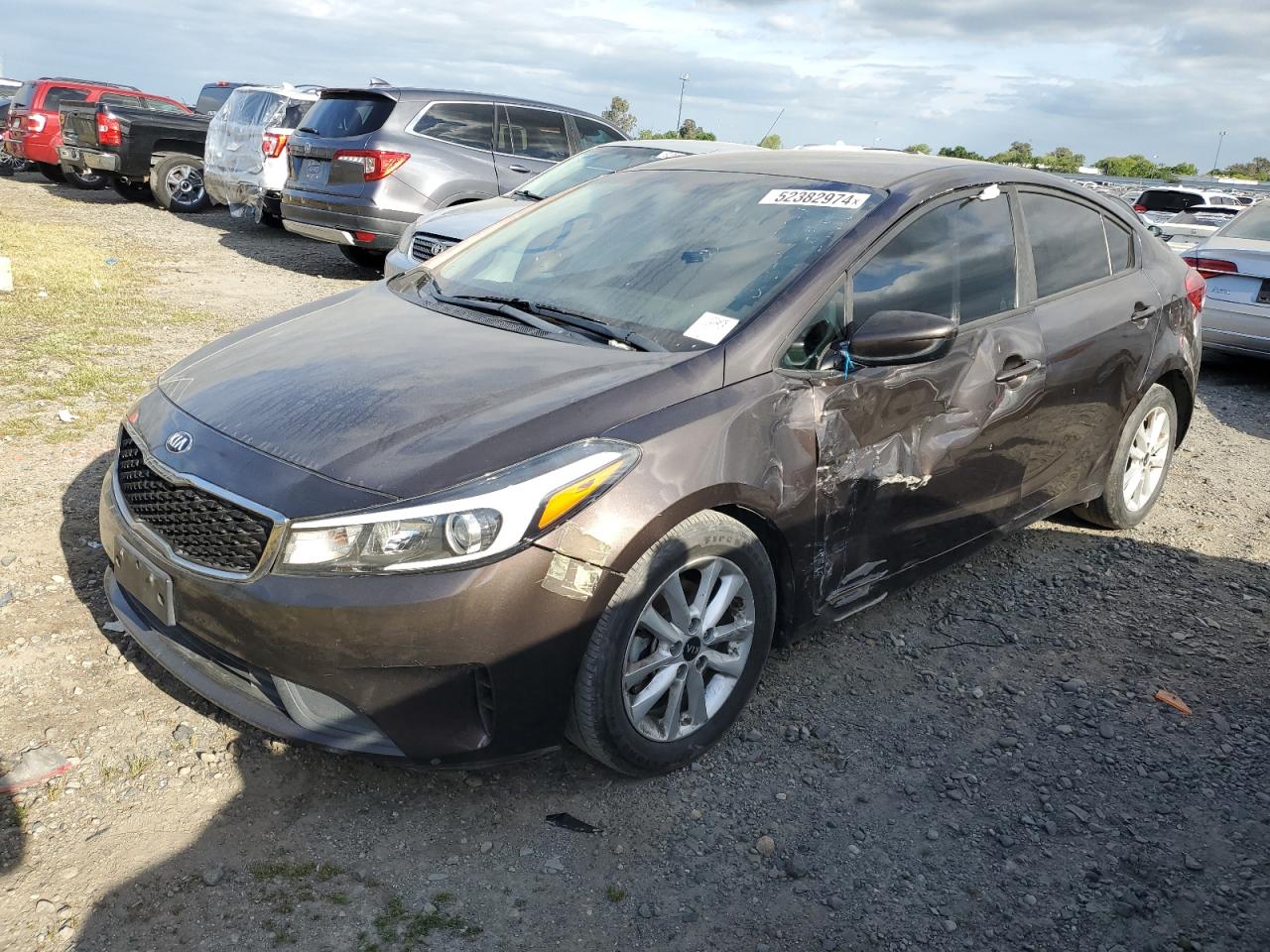 2017 Kia Forte Lx vin: 3KPFL4A7XHE144999