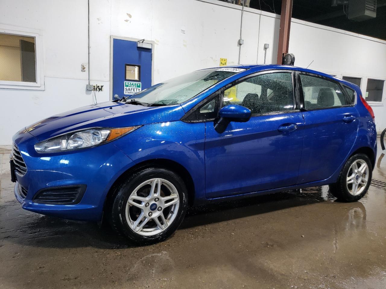 2019 Ford Fiesta Se vin: 3FADP4EJ2KM118661