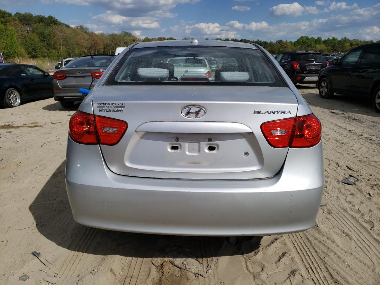 Lot #2501254215 2008 HYUNDAI ELANTRA