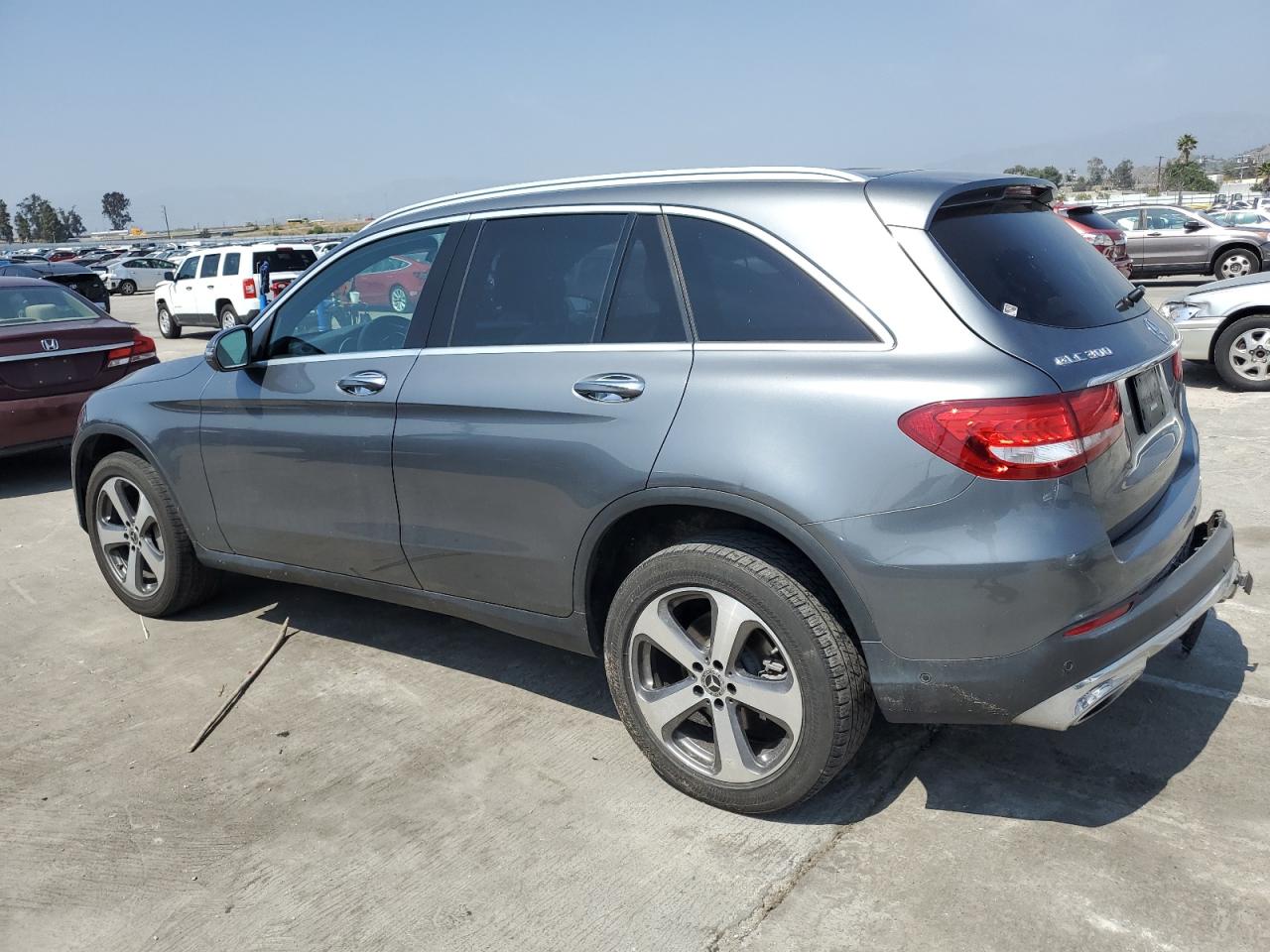 WDC0G4JB2JV096652 2018 Mercedes-Benz Glc 300