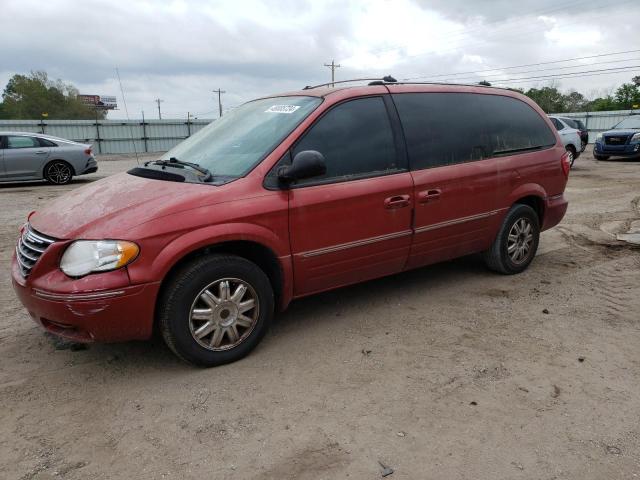 Global Auto Auctions: 2005 CHRYSLER TOWN & COU