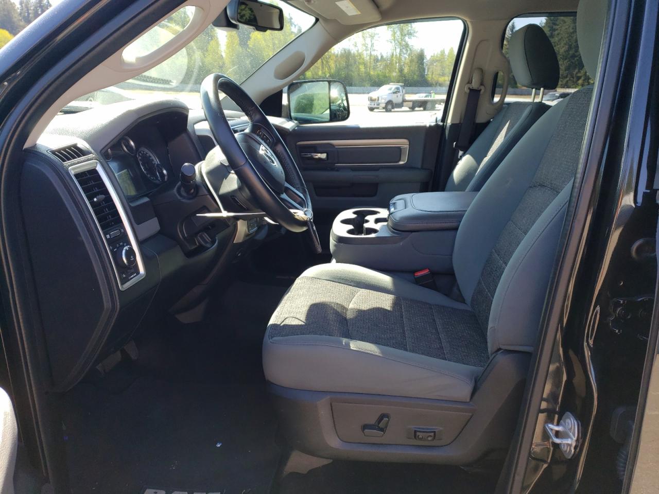 2017 Ram 1500 Slt vin: 1C6RR7LT8HS668213