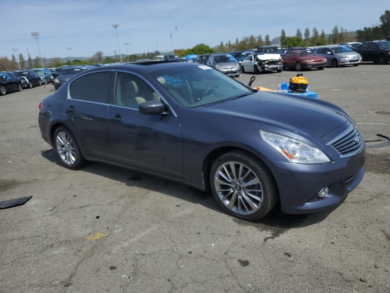 JN1CV6AP5BM300774 2011 Infiniti G37 Base