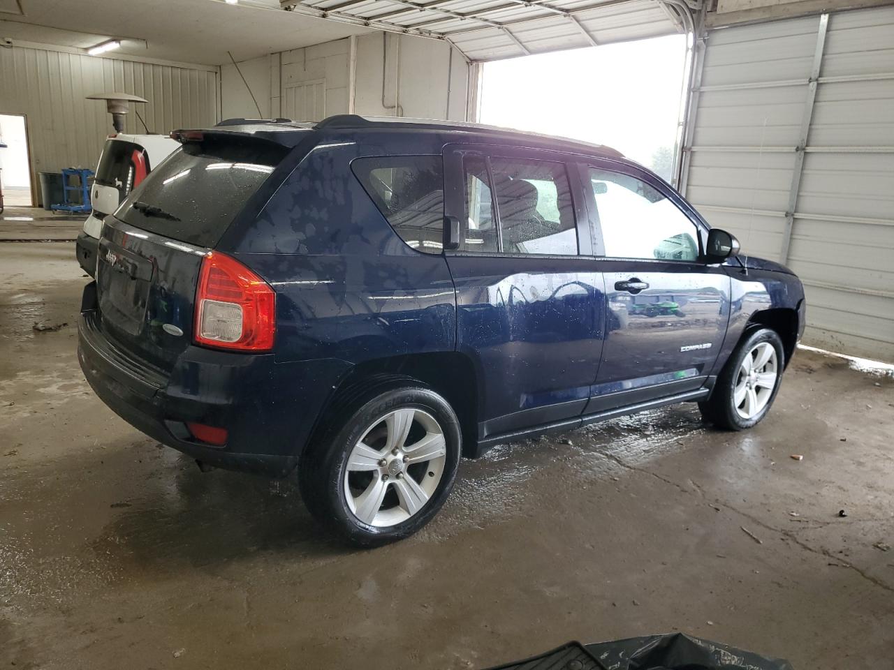 1C4NJDEB8DD140140 2013 Jeep Compass Latitude