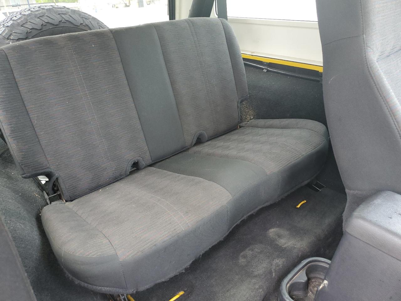 1J4FA49S94P767954 2004 Jeep Wrangler / Tj Sport