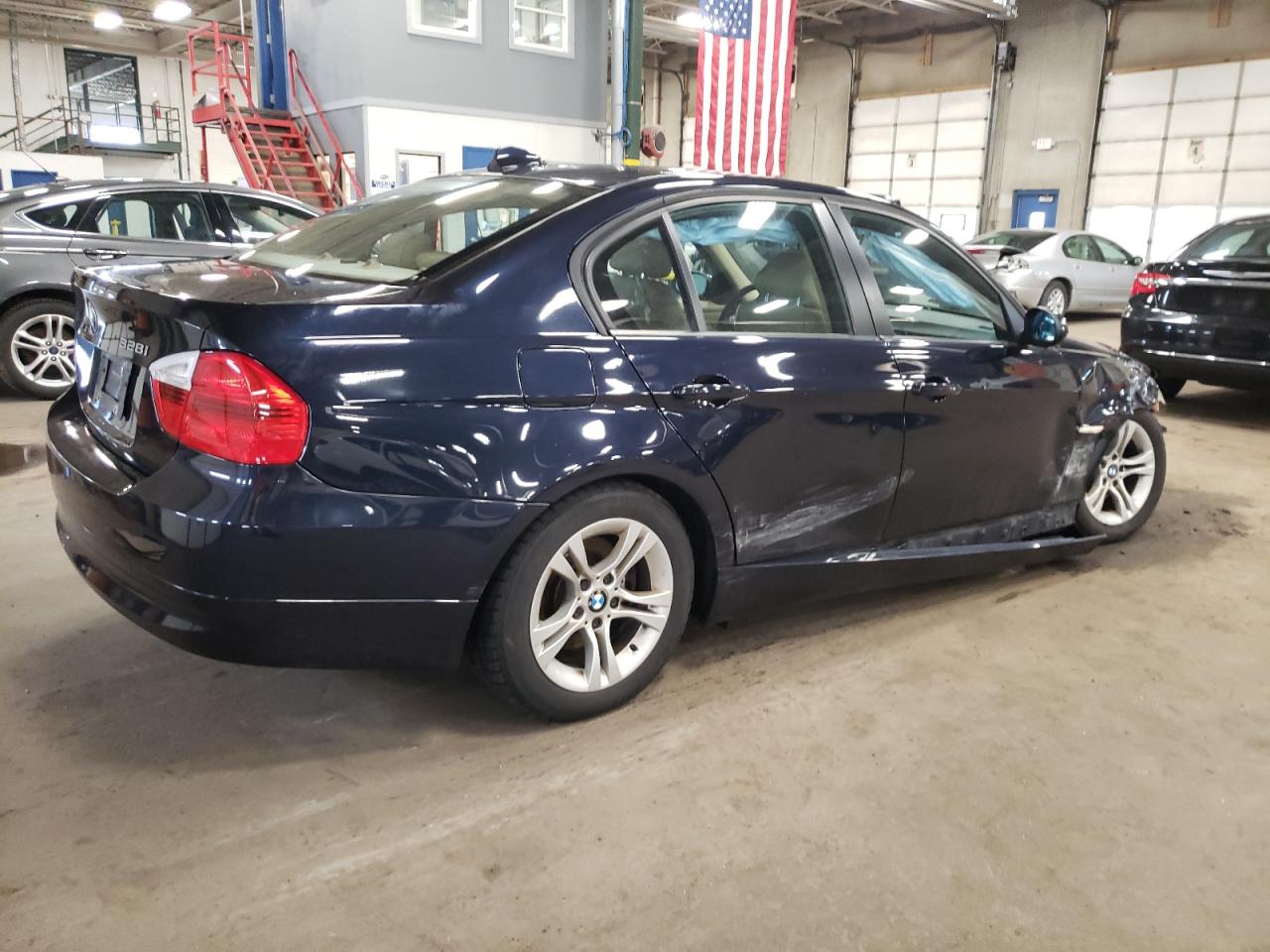 WBAVA37518NL51579 2008 BMW 328 I