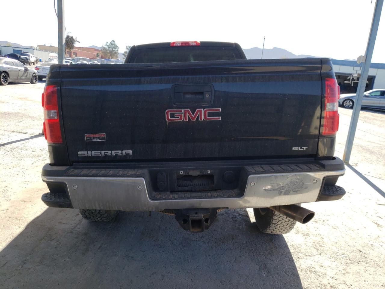 1GT22ZEG4FZ135791 2015 GMC Sierra K2500 Slt