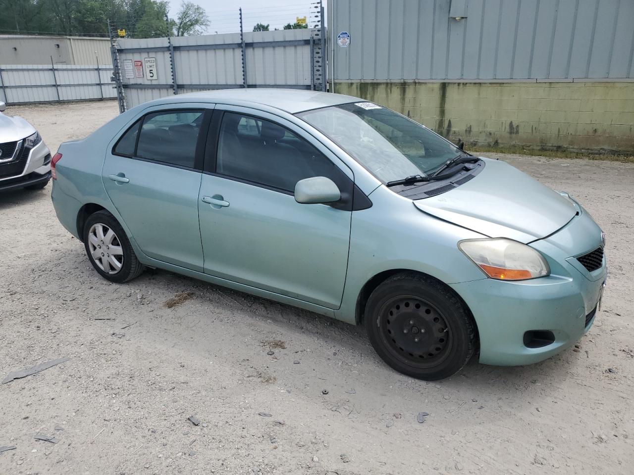 JTDBT903991313666 2009 Toyota Yaris