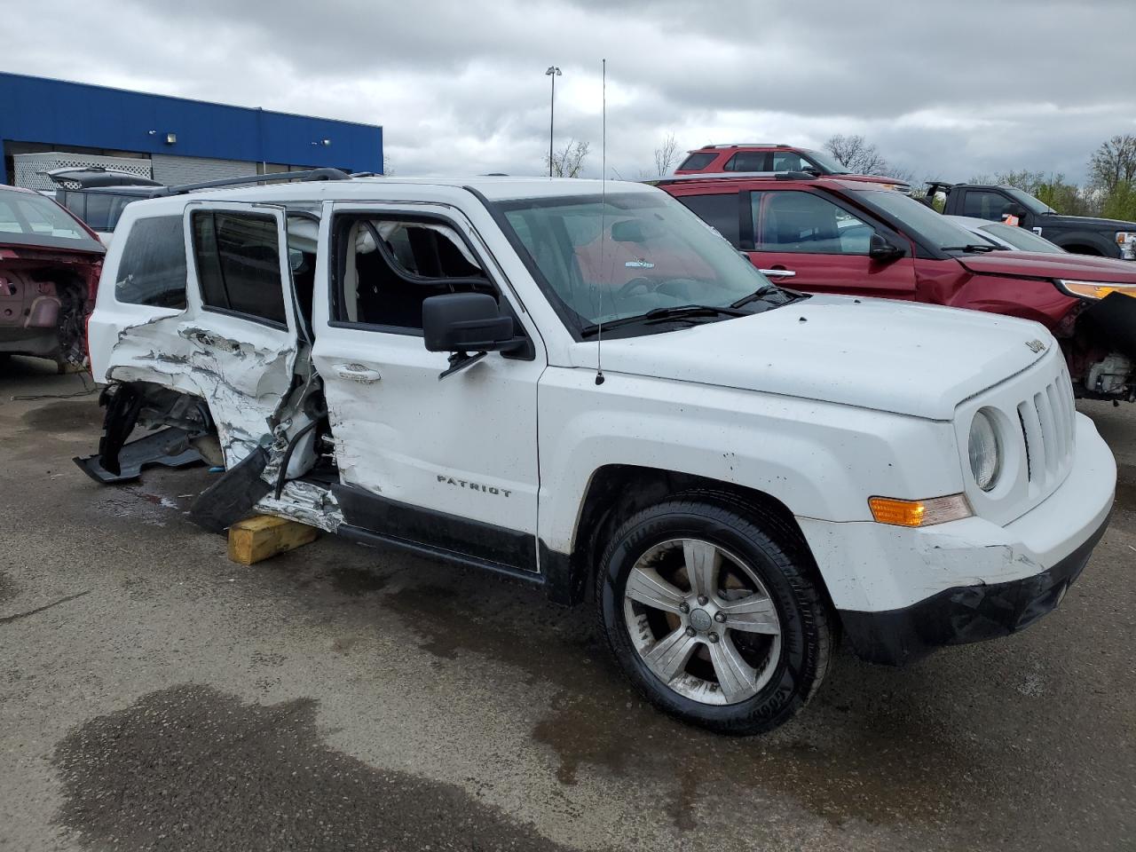 2012 Jeep Patriot Latitude vin: 1C4NJRFB1CD659315