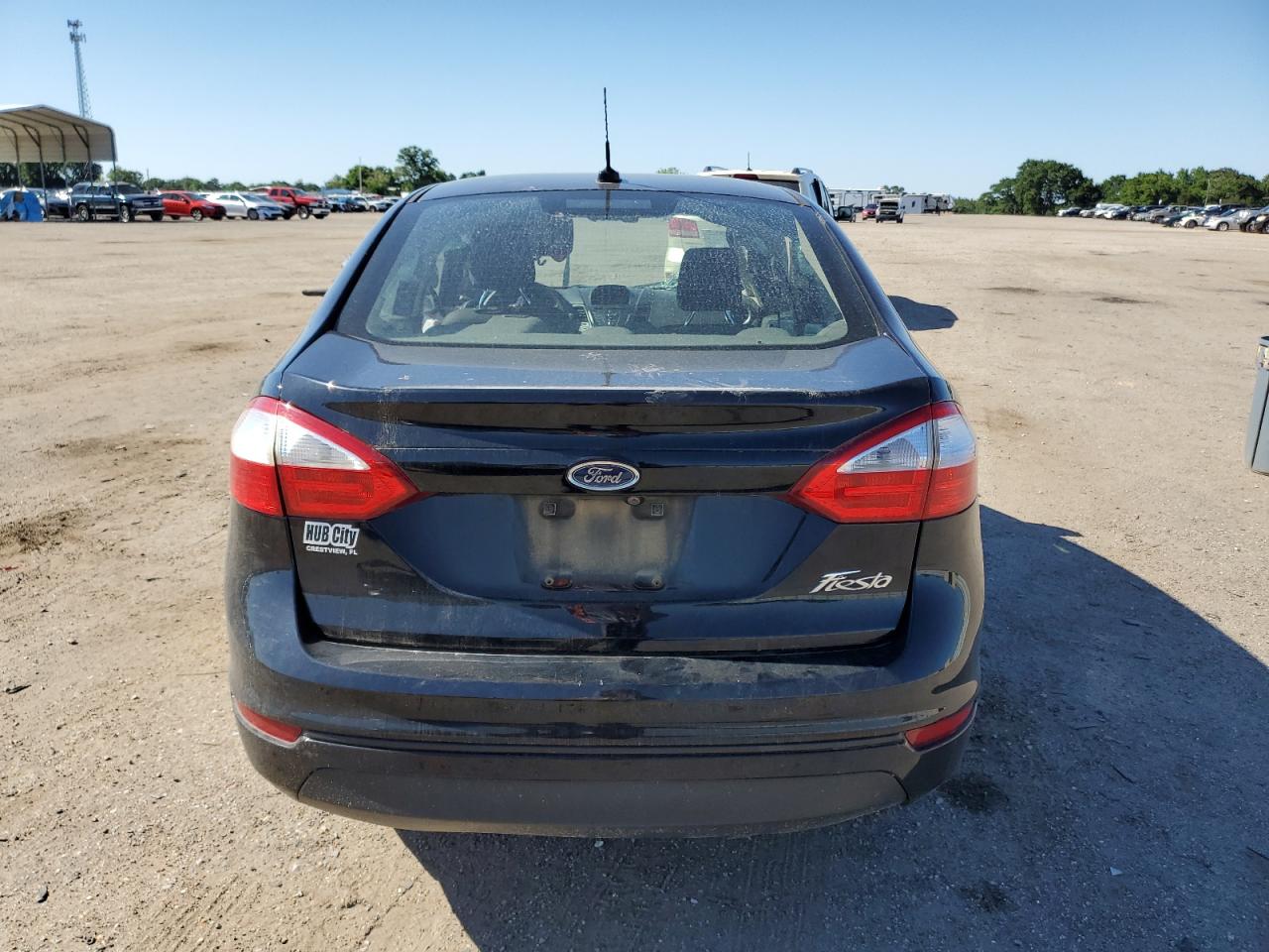 3FADP4AJXJM143652 2018 Ford Fiesta S