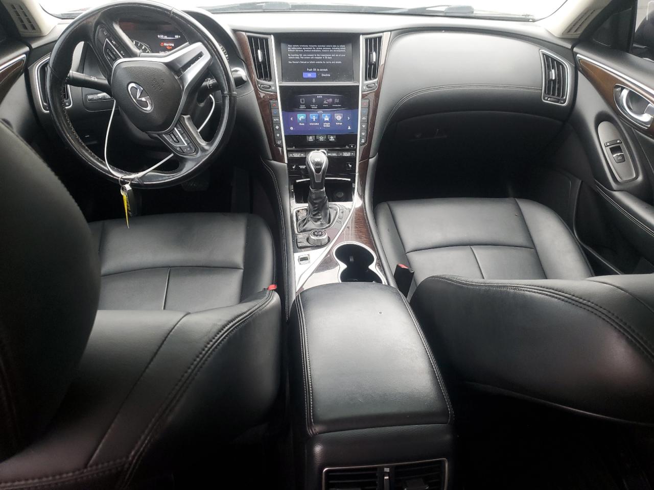 JN1EV7AR8JM433432 2018 Infiniti Q50 Luxe