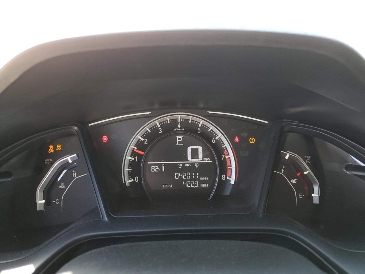 2HGFC2F5XJH587130 2018 Honda Civic Lx