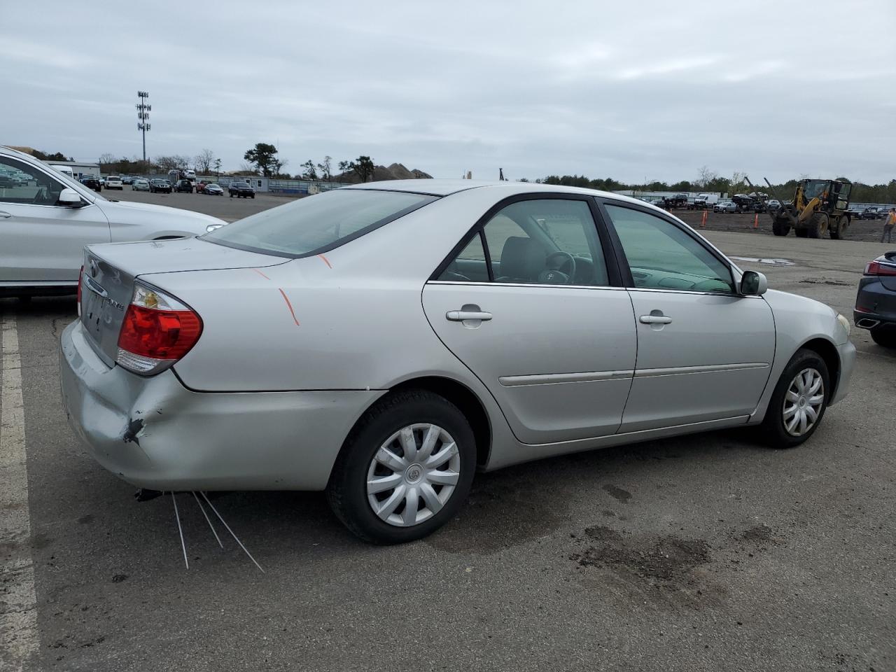 4T1BE32K25U523817 2005 Toyota Camry Le