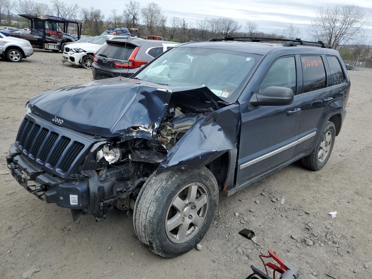 1J4PR4GK8AC124885 2010 Jeep Grand Cherokee Laredo