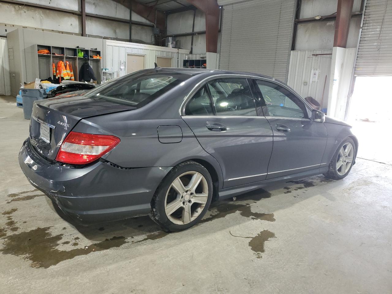 WDDGF8BB1BR172634 2011 Mercedes-Benz C 300 4Matic