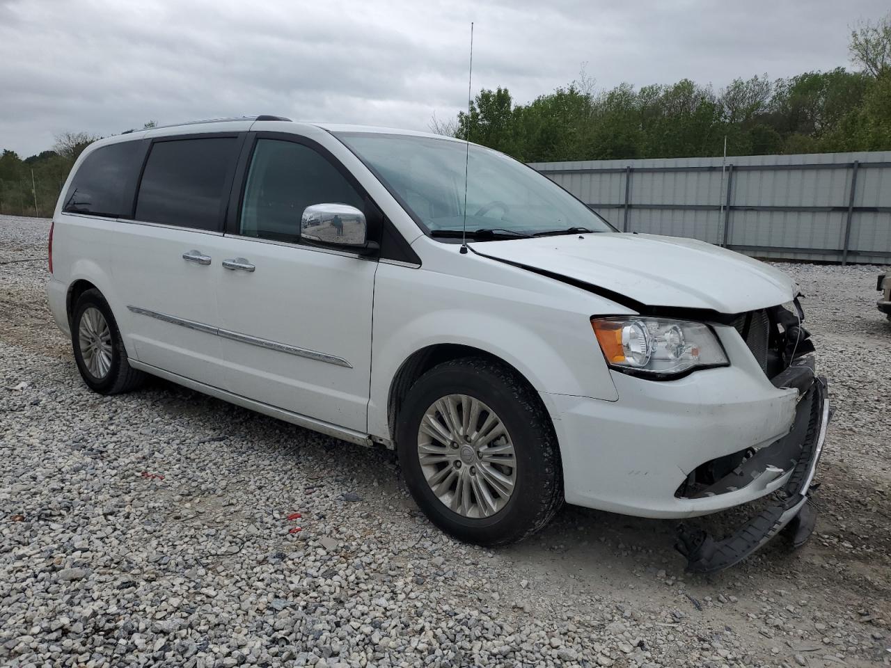 2015 Chrysler Town & Country Limited vin: 2C4RC1JGXFR697692