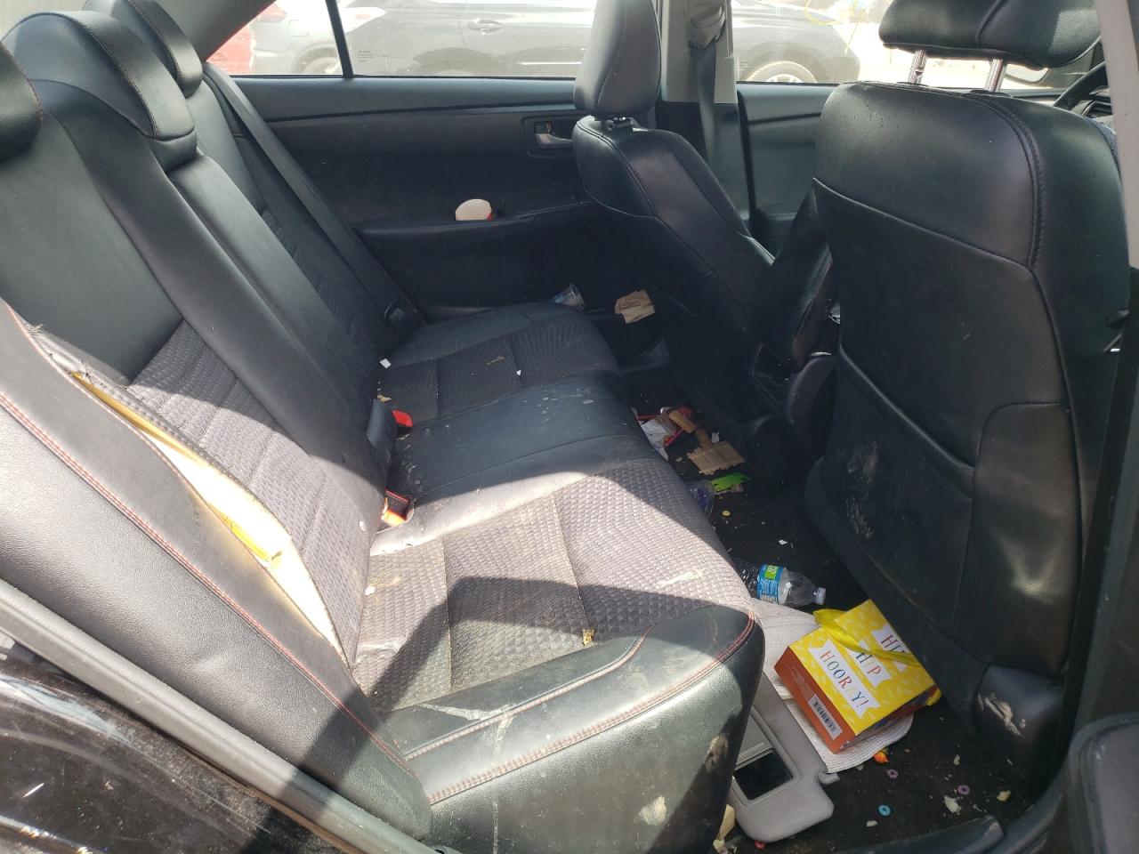 4T1BF1FK3FU947262 2015 Toyota Camry Le