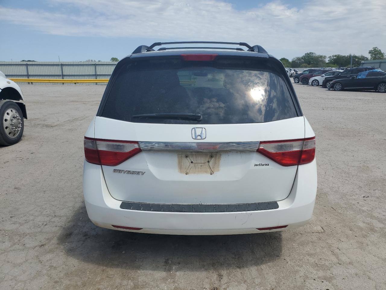 5FNRL5H43BB070986 2011 Honda Odyssey Ex