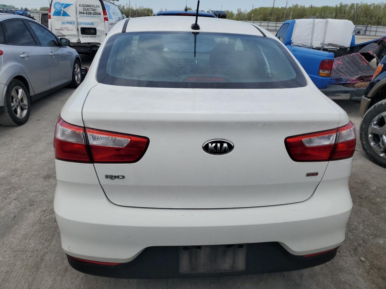 KNADM4A3XG6558982 2016 Kia Rio Lx