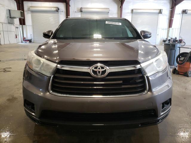 VIN 5TDBKRFH9FS148111 2015 Toyota Highlander, LE no.5