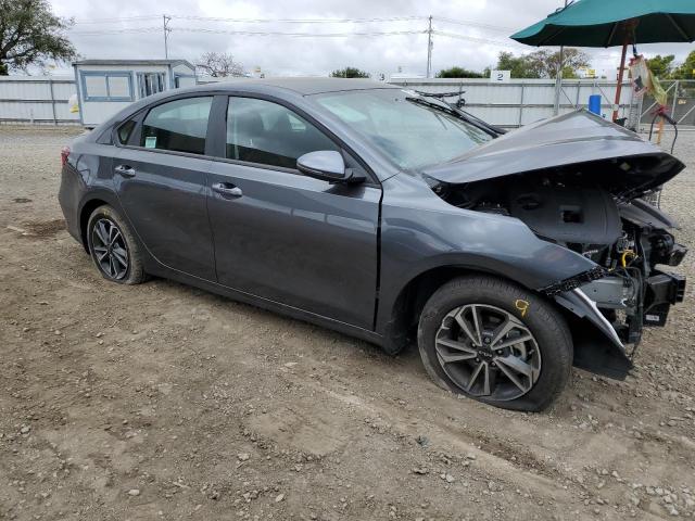 3KPF24AD6RE771273 Kia Forte LX 4