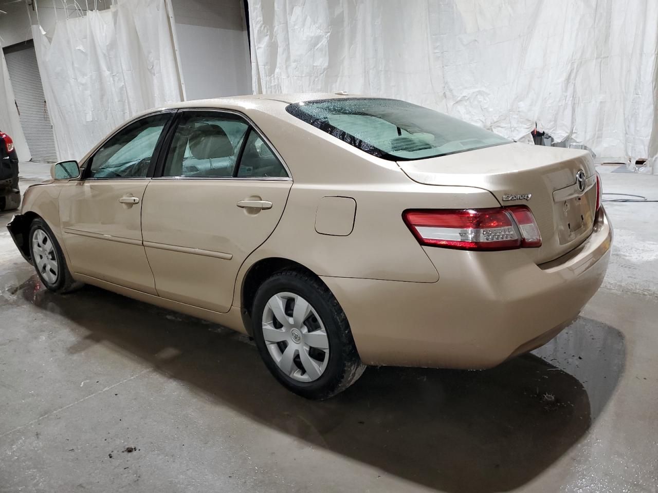 4T1BF3EK0AU568273 2010 Toyota Camry Base