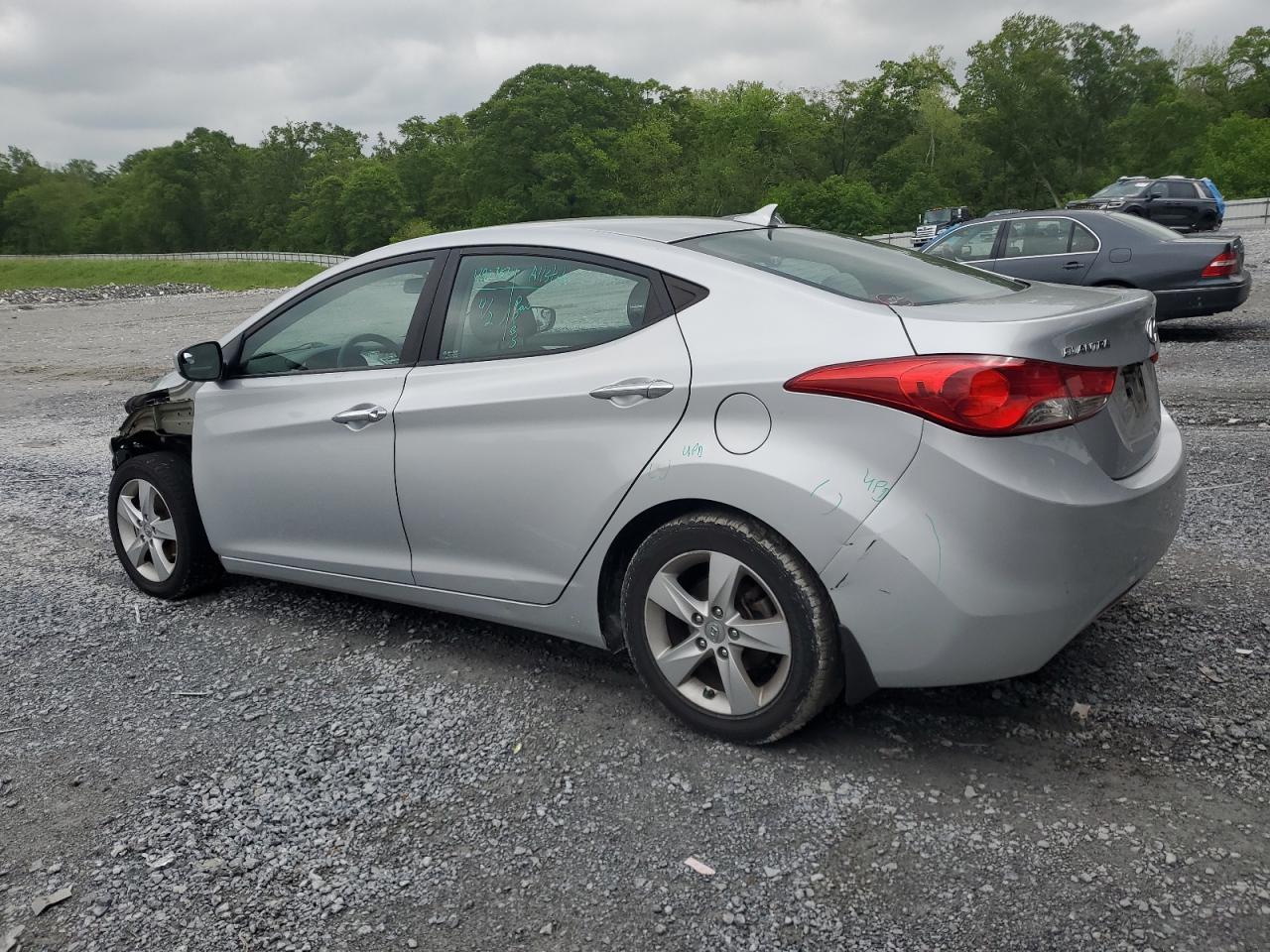 2013 Hyundai Elantra Gls vin: 5NPDH4AE0DH396984