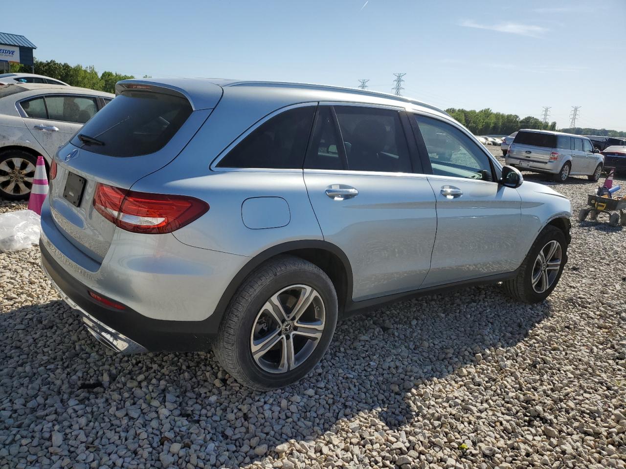 2018 Mercedes-Benz Glc 300 vin: WDC0G4JB6JV038463