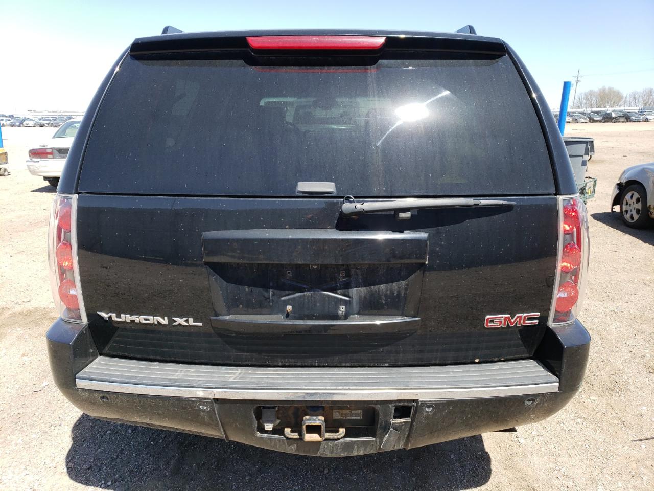 1GKFK668X8J145271 2008 GMC Yukon Xl Denali
