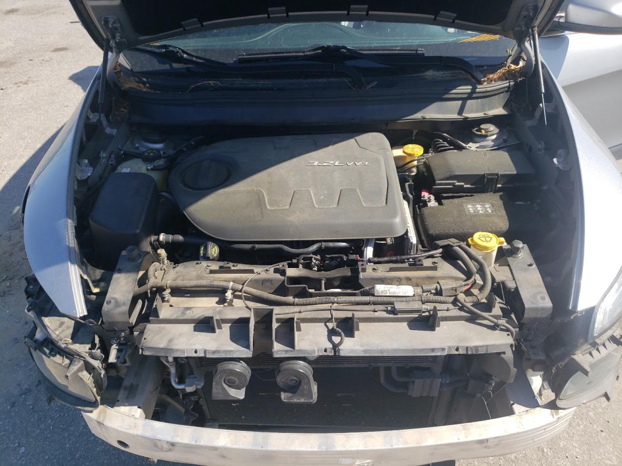 1C4PJLDS2EW258680 2014 Jeep Cherokee Limited