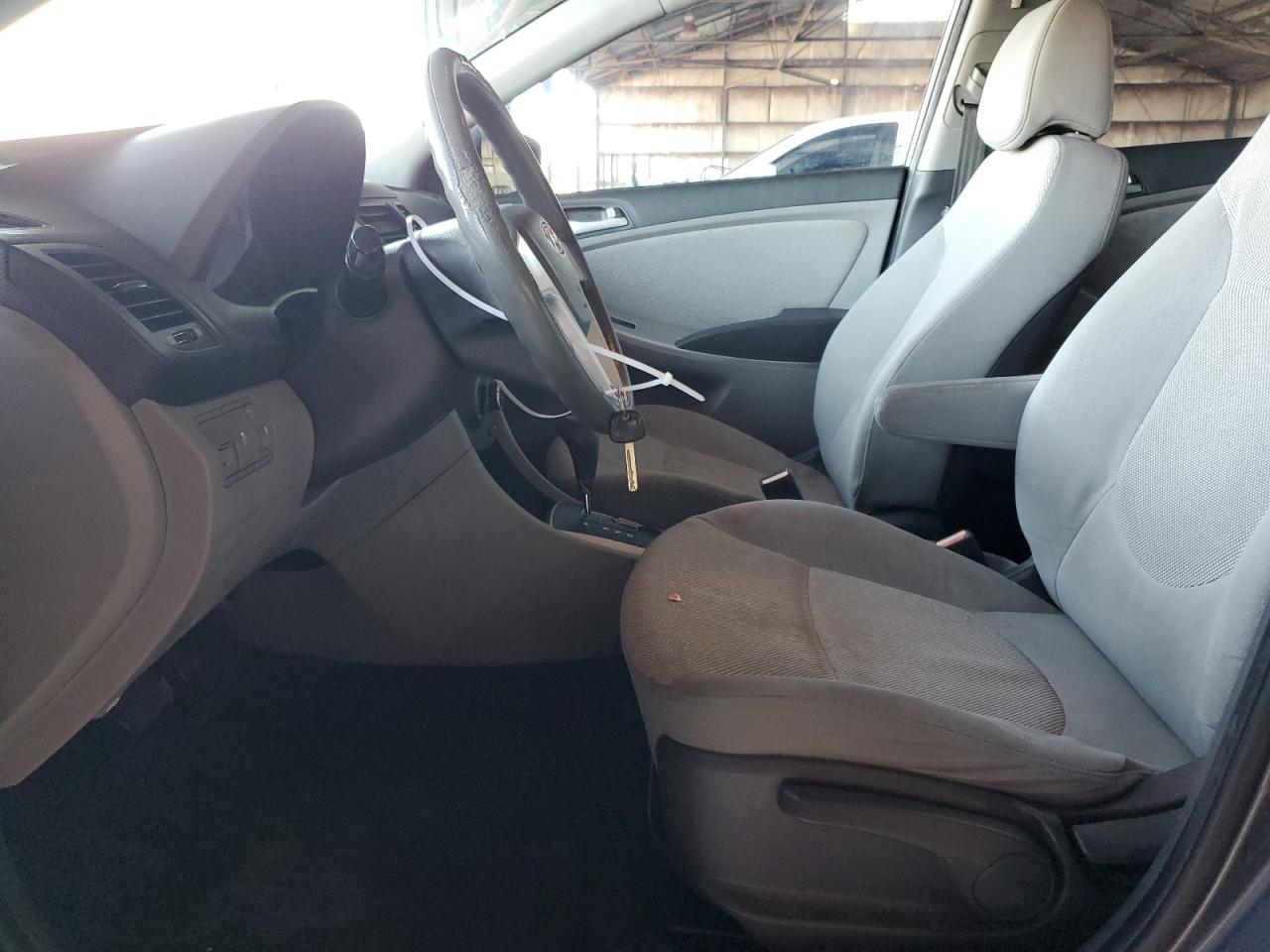 KMHCT4AE3CU049076 2012 Hyundai Accent Gls