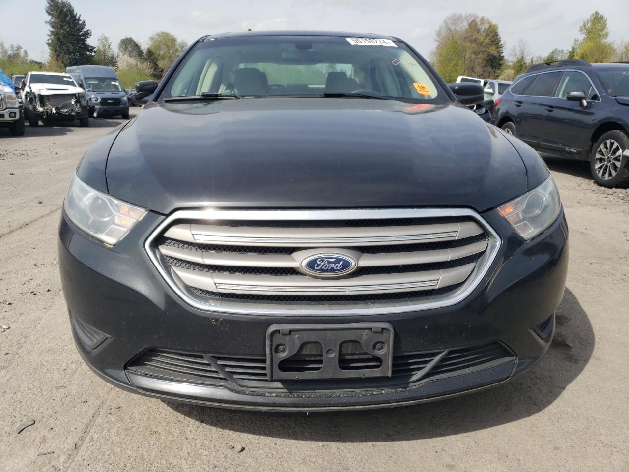 1FAHP2D87EG161282 2014 Ford Taurus Se