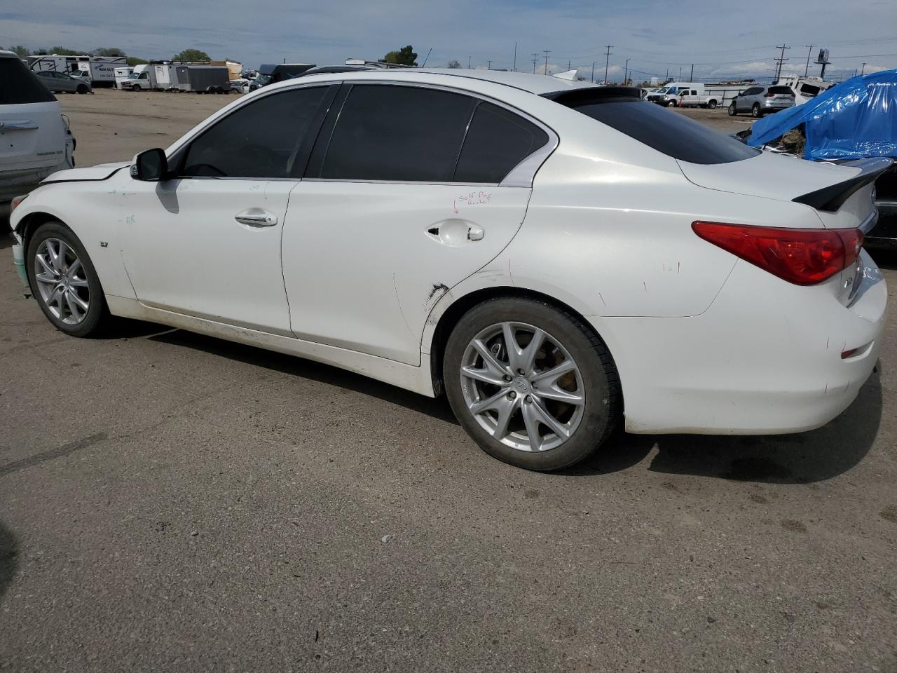 2014 Infiniti Q50 Base vin: JN1BV7AR3EM704230