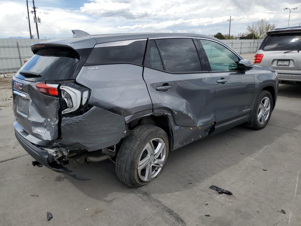 3GKALTEX8JL214746 2018 GMC Terrain Sle