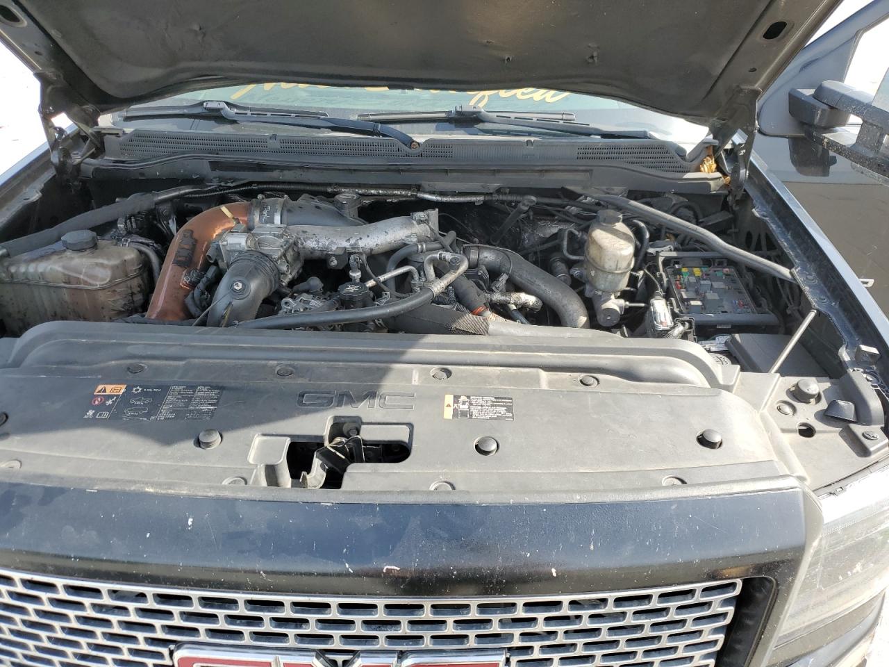 1GT120E85FF562074 2015 GMC Sierra K2500 Denali
