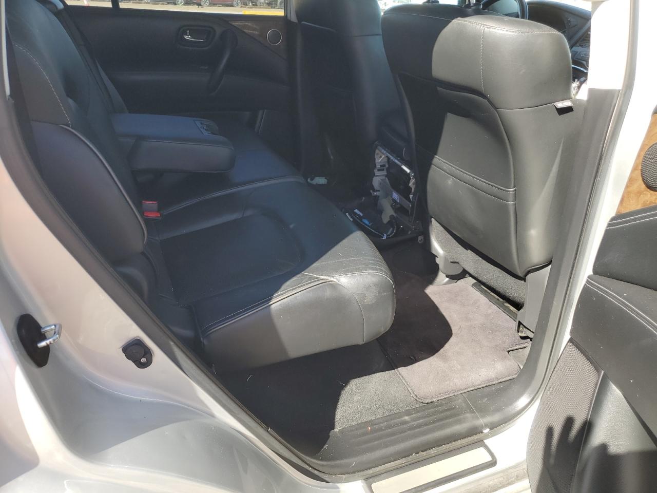 JN8AZ2NC2G9401083 2016 Infiniti Qx80