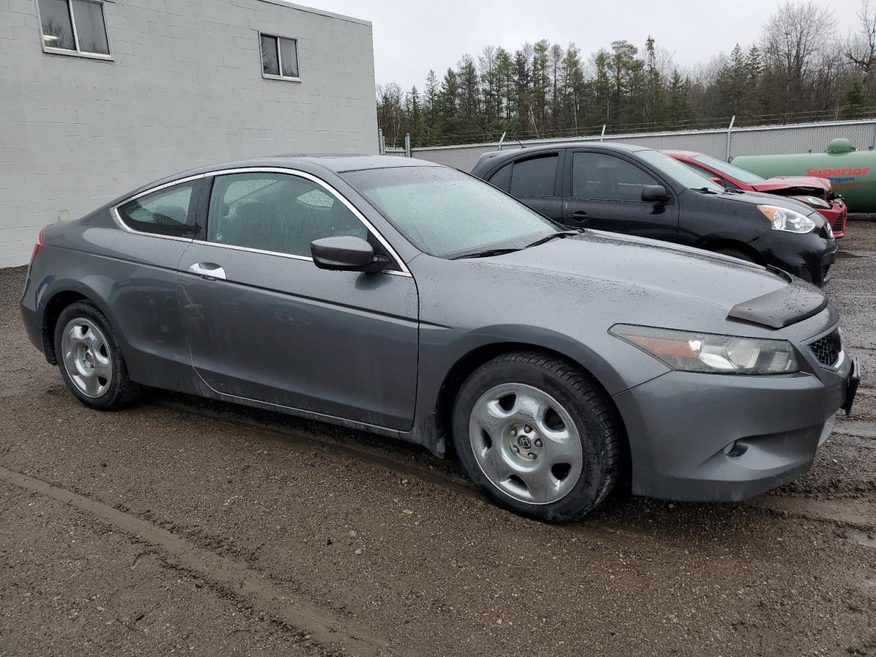 1HGCS2B82AA800740 2010 Honda Accord Exl