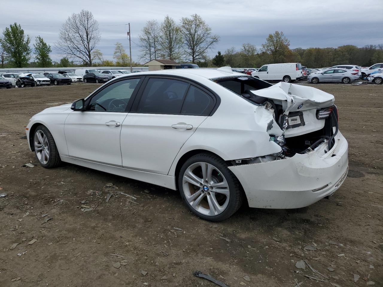 WBA3B9G55ENR92799 2014 BMW 335 Xi