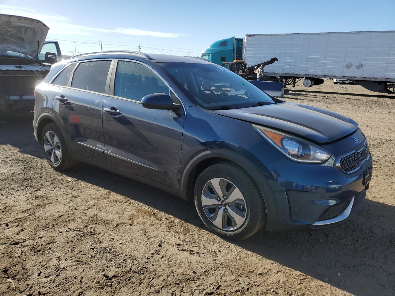 KNDCB3LC2H5100873 2017 Kia Niro Fe